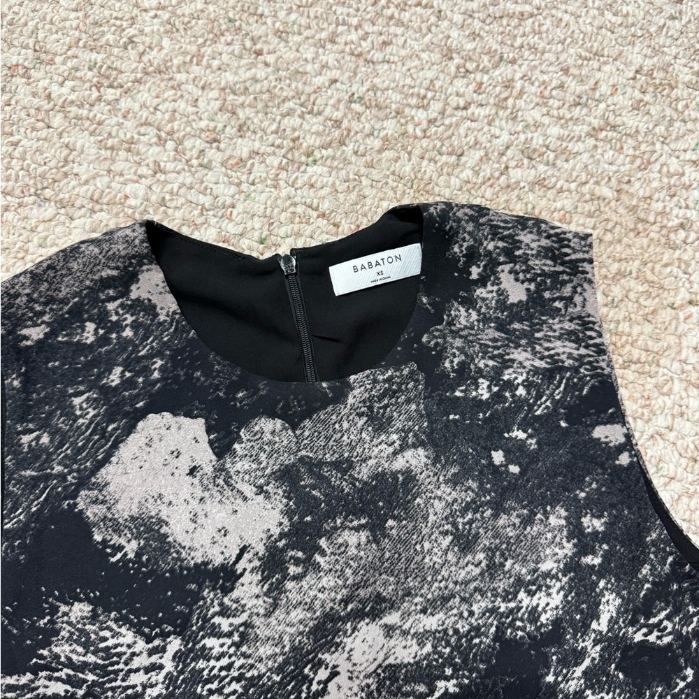 Aritzia Babaton Blouse - Picture 2 of 3
